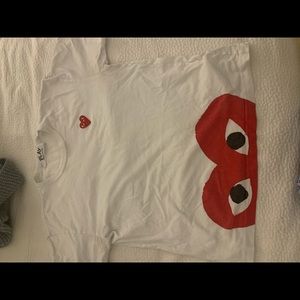 Comme De Garçons Play Tshirt. Size L